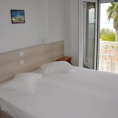 Neptune شقة Kávos