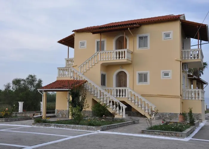 Neptune Apartament *